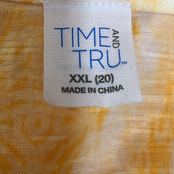 Ladies Sleeveless Top NWOT - Picture 5 of 5